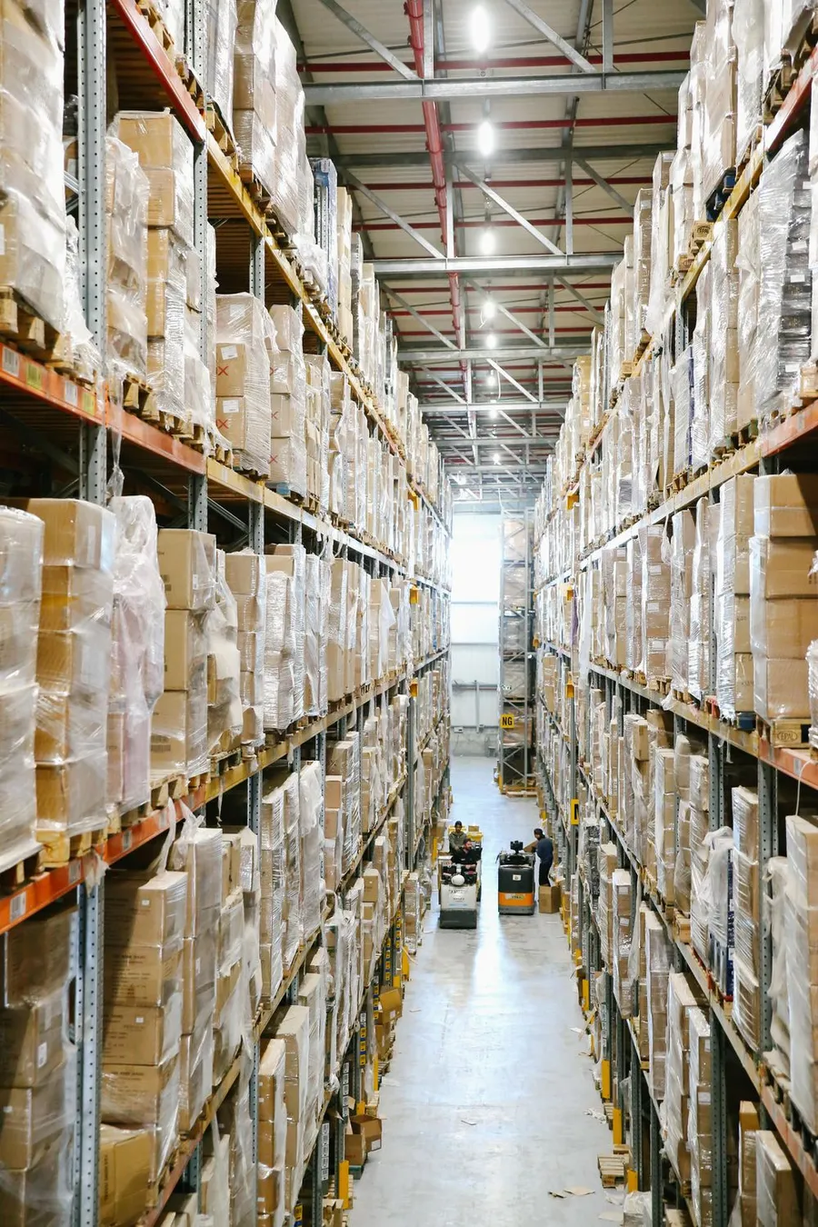 Almacenamiento y distribución de mercadería